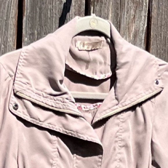 Francesca’s Collections neutral jacket size small - Picture 5 of 16